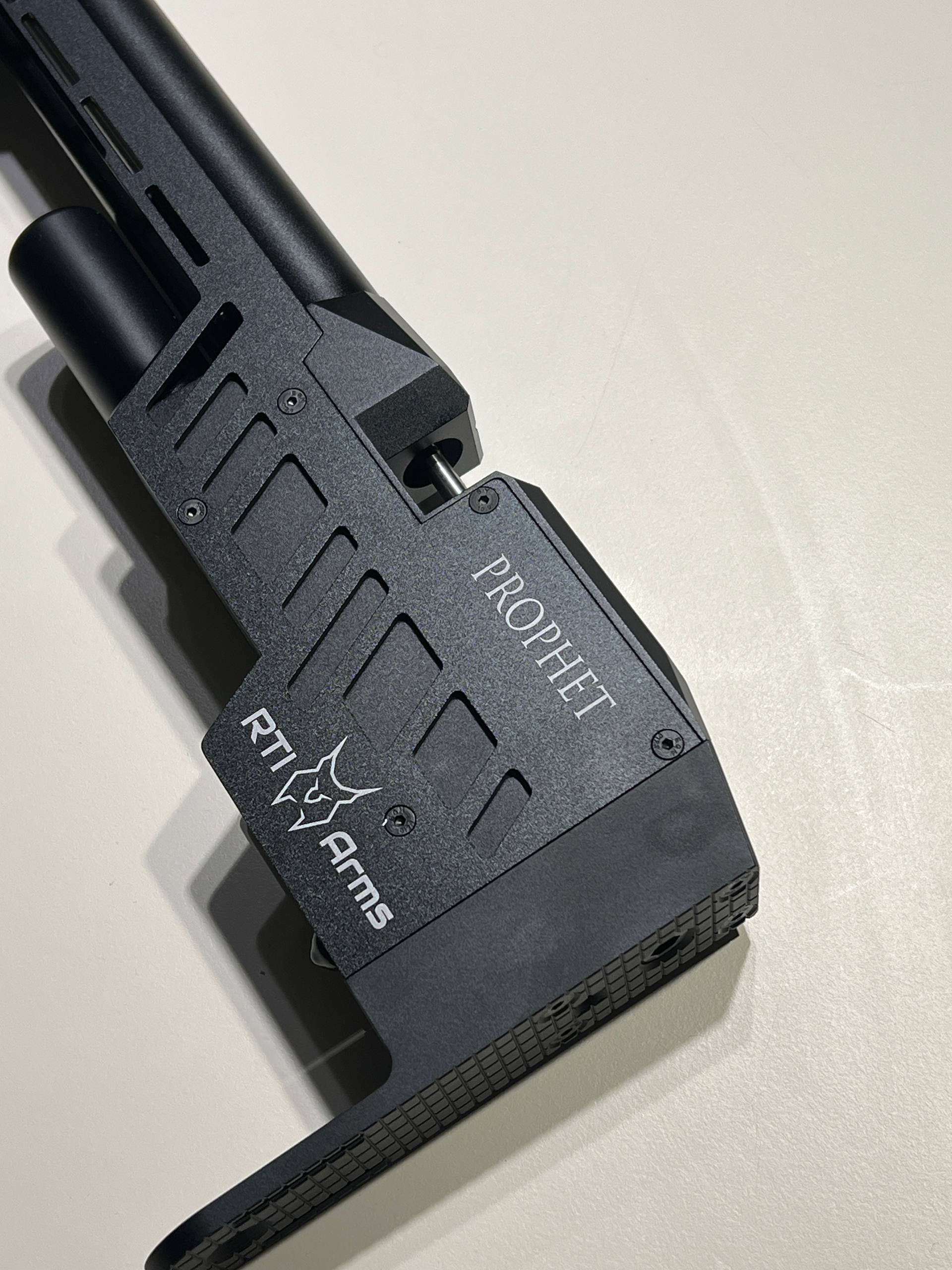 قنداق سلاح پی سی پی